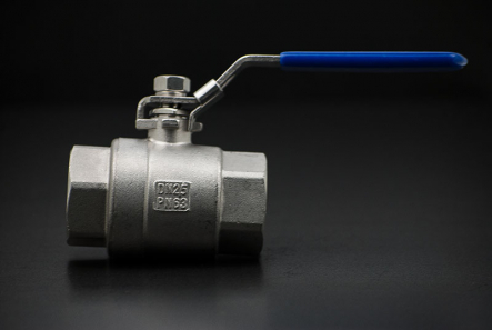 Stainless Steel Ball Valve Two-Piece full passage - 1/2 Inch / Female Thread x Female Thread