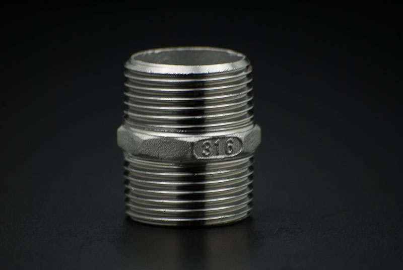 Stainless Steel Nipple - 3/8 Inch / Male Thread x Male Thread