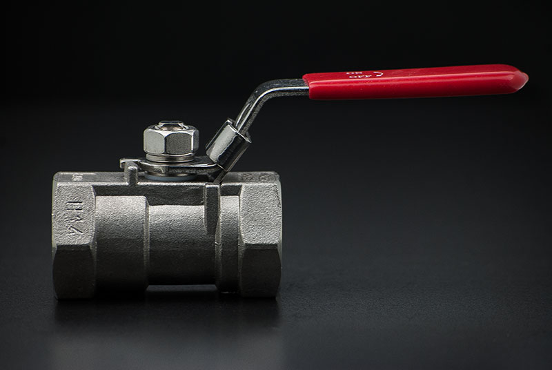 Stainless Steel Ball Valve One-Piece Reduced - 3/8 Inch / Female Thread x Female Thread